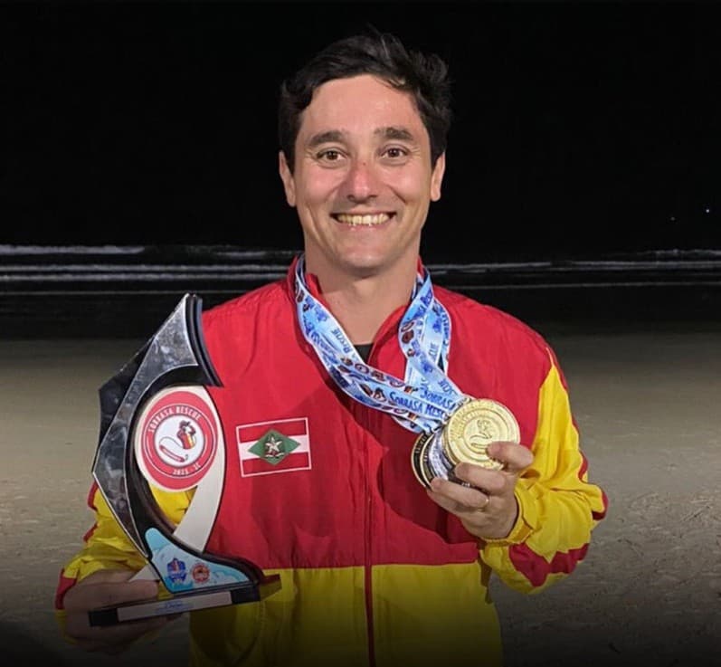 Thales Cervati - Especialista em natação